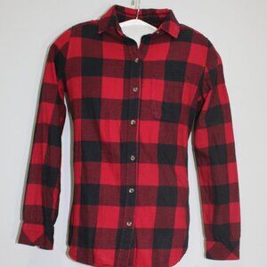 Sonoma Goods for Life Women’s Red and Black Supersoft Flannel Button-down Shirt